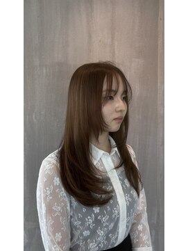 トテ(tote.) ミルクティーベージュ/ダブルカラー/レイヤーカット/ミディアム