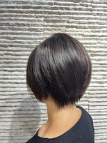 ビス リアン 川口店(Vis lien) 20代30代40代前下がりストレート小顔補正立体カット