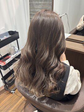 アミカ シーモール店(Amica) カラー