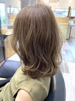 アルファ(alpha)&nbsp;前髪/ピンクベージュ/マチルダボブ/ウルフ/インナーグレージュ