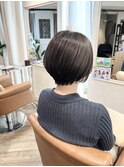 すっきり束感ショートボブ