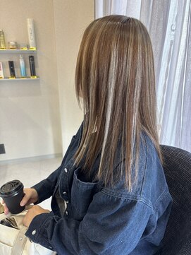 ルクス(Lux) hairLux・浜松天王・三ヶ日・直ぐ伸びる白髪を目立たせない