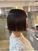顎ライン　切りっぱなし　外ハネ　縮毛矯正　ヘイリーボブ