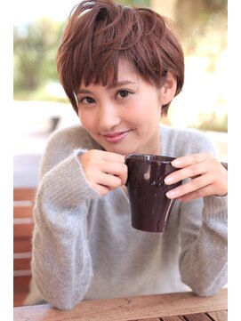 ラ ブレス 梅田茶屋町(LaBless) 丸みショート