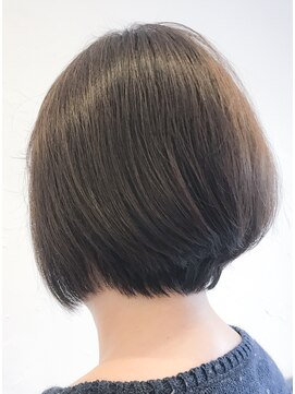 ウィロー(WILLOW) 【WILLOW】上質フォルムな大人のボブ(井下貴史)