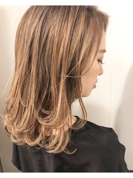 モードケイズ 尼崎店(MODE K's) イエローハイライト