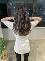 メリー オオサカ(Merly Osaka)&nbsp;しっかりハイライトだけど派手すぎないのがオシャレ_艶ブラウン_