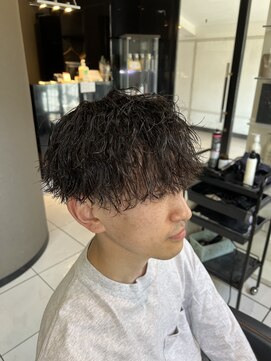 アイズ 海老名(AIZU) ツイストスパイラルパーマ スパイラルパーマ ツイストパーマ