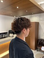 アクストスタイル(axt style) メンズパーマ