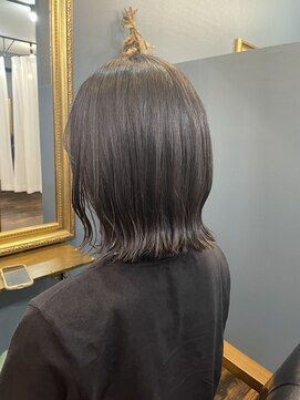 ユニコヘア(unico hair) 切りっぱなしボブ×外ハネ