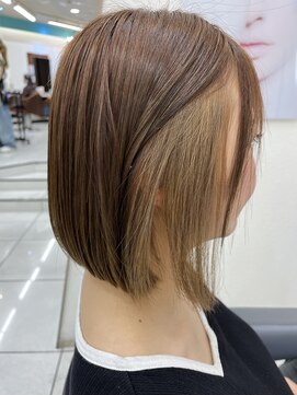 アース オーセンティック 松山銀天街店(EARTH Autentic) インナーベージュ