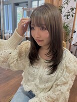 チェリーコークガーデン(CHERRYCOKEGARDEN)&nbsp;レイヤーカット/顔まわりレイヤー/オリーブベージュ