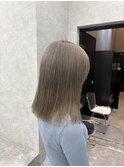 透け感抜群グレージュカラー>