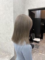 ホワイト 梅田(white)&nbsp;透け感抜群グレージュカラー>