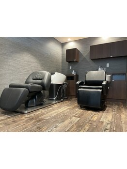 アロマの香りで心も身体もリラックス♪日々の疲れを癒す極上のヘッドスパをぜひご体験ください。