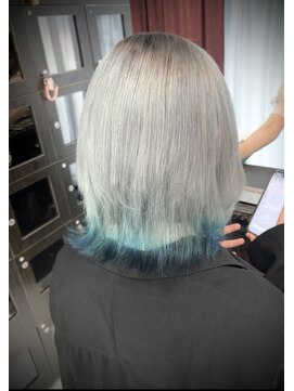 プライズ 錦糸町北口店(prize) ホワイトシルバー/エンドカラー/ブルー【錦糸町北口】kana