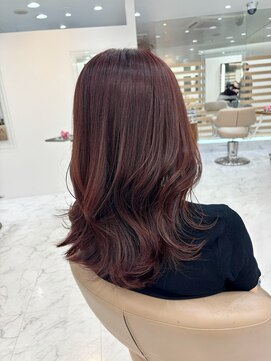 リゼル ユア 渋谷(RISEL YUA) カシスカラーのくびれミディ