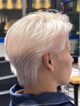 オーシャントーキョー 神戸(OCEAN TOKYO KOBE) ホワイトガイルヘア