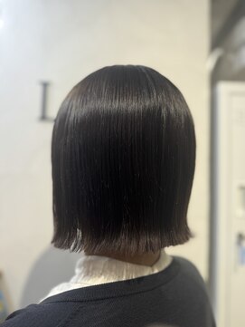 切りっぱなしボブ