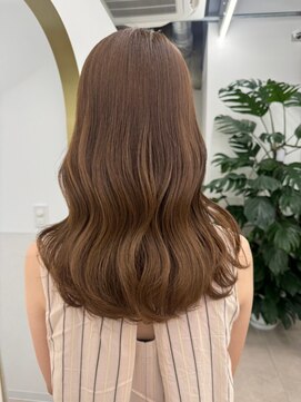 ロウ 町田(ROW) 働く大人女性の為のカット×カラー【ROW町田】