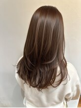 アズリーム(a'threem)&nbsp;ナチュラルブラウン/レイヤーカット【髪質改善、銀座】