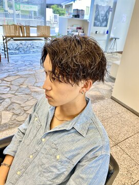 ギブ 豊田市駅店(GIVE) かき上げラルフパーマツーブロック刈り上げセンターパート