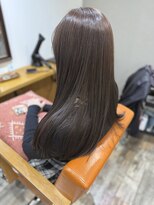 ファム(fam.)&nbsp;赤味撃退！アッシュグレージュカラー