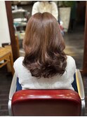 デジタルパーマで結んでも可愛いふんわりスタイル