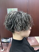ヘアサロンナンバーワンクラブ上和田本店&nbsp;ホワイトメッシュ