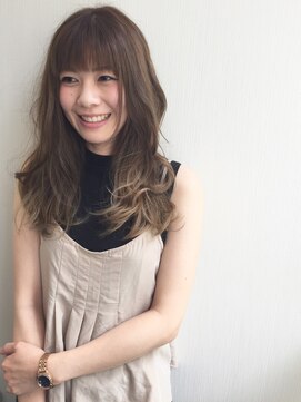 ベリー(berry) バレイヤージュ×シルバーアッシュ