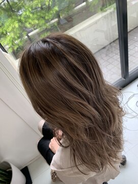 トータルビューティーサロン ディーグレース(TotalBeautySalon D.Grace) 大人気ベージュカラー