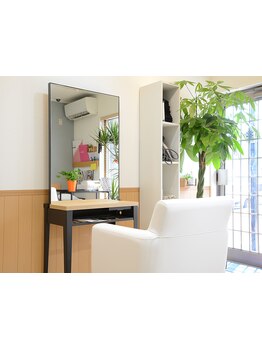 親しみやすいスタッフとアットホームな雰囲気が◎緊張せずに何でも相談できるのが嬉しいポイント♪