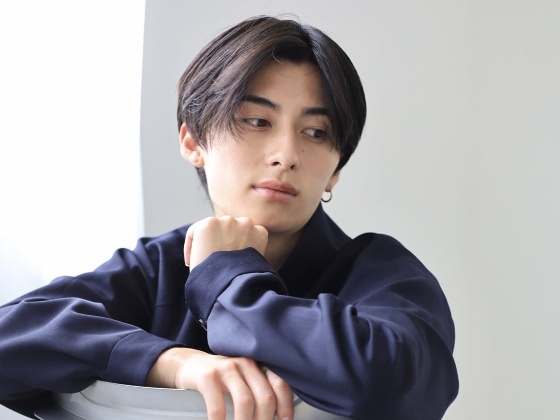 【男性人気No.1】カット+シャンプー+炭酸クレンジング+眉毛カット￥3850