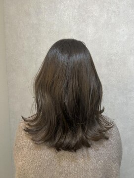 ウィスプ 赤羽店(wisp) オリーブアッシュ