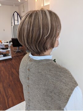 オンフリーク(on Fleek) ショートハイライト