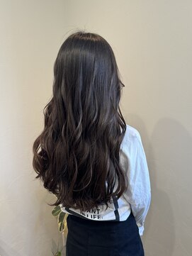 ラヴィン(LOVIN’) ロングヘア/ナチュラルヘア