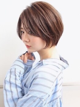 レナークイスト(LENAHC ist)の写真/印象や雰囲気を大きく左右する前髪、顔周りのカットを丁寧なカウンセリングと高い技術力でご提案！