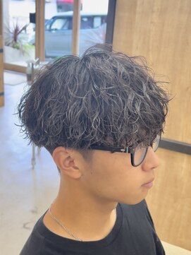 メンズギフト(men's GIFT) 刈り上げツーブロック波巻きスパイラルパーマメンズマッシュ