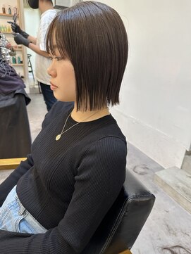 アン(un) ぷちゅん/切りっぱなしボブ/ぱっつんボブ/ボブ