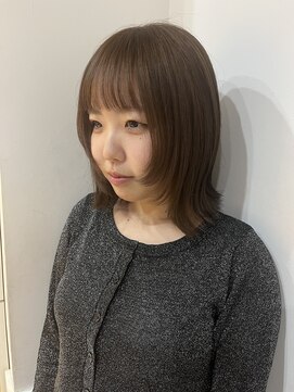 ネオリーブ チロル 横浜西口店(Neolive CiroL.) レイヤーボブ×顔周りカット　赤み消しカラー　柔らかベージュ