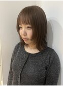 レイヤーボブ×顔周りカット 赤み消しカラー 柔らかベージュ