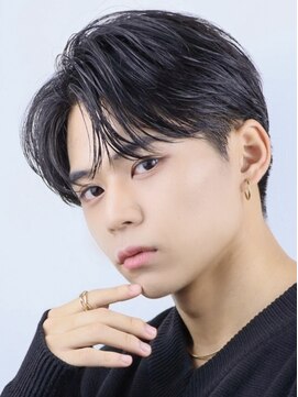 オーシャントーキョー 原宿(OCEAN TOKYO) 刈り上げニュアンスセンターパート