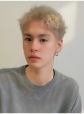 スパイキーショートベリーショートフェザーパーマセンターパート