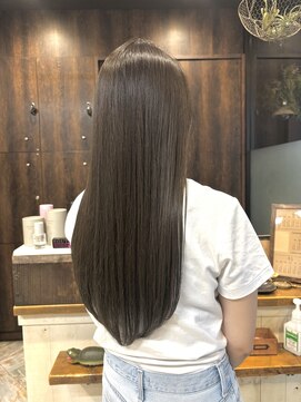 リュンヌ 門前仲町(lune) ロングショートワンカールパーマカーキグレージュ前髪門前仲町