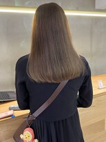 ローレン(LOREN)&nbsp;イメチェン/ホワイトブロンド/外ハネボブ/ワイドバング/栄/久屋