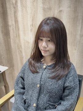 韓国顔まわりレイヤー大人可愛い20代30代レイヤーミディアム