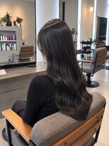 エクラ バイ キョウト(eclat by kyoto)&nbsp;ツヤと透明感を両立する大人ロング/ダークグレージュ/二条美容室