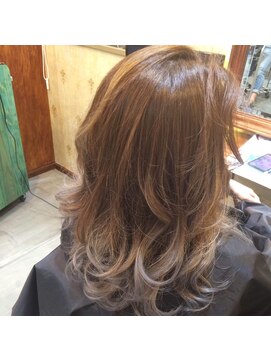 ジョージ(Jo-Ji) 【JOJI】WELLAブルーシルバーグラデーション【橋本】