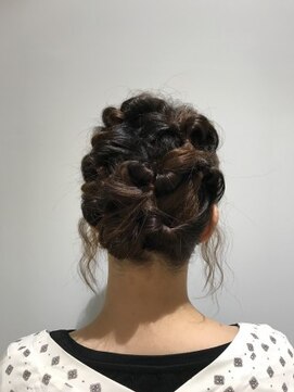 コム(com by neolive) くるりんぱあれんじ♪