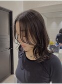 韓国ミディアムレイヤーヘア前髪カット顔まわりカット外ハネ